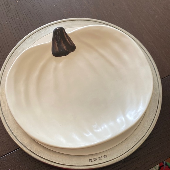 Pottery Barn Other - Pottery barn pumpkin plate plates set 4 by Barbara eigen